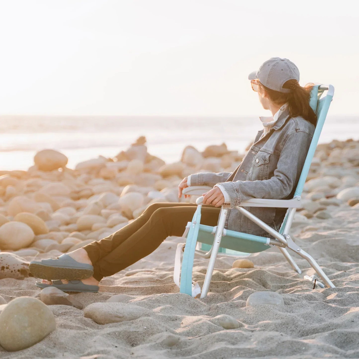 Bi-Fold Beach Chair™ - Ready Routine