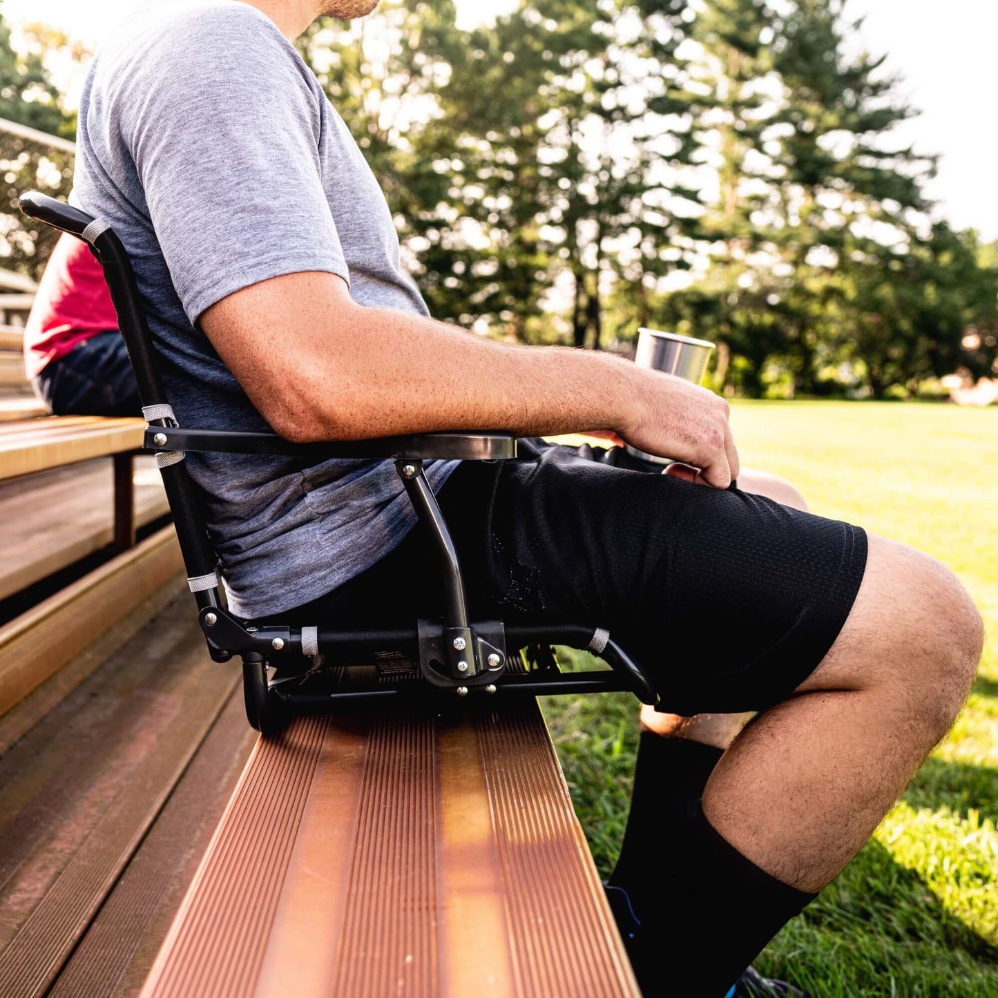 Big Comfort Stadium Chair™ with Armrests - Ready Routine