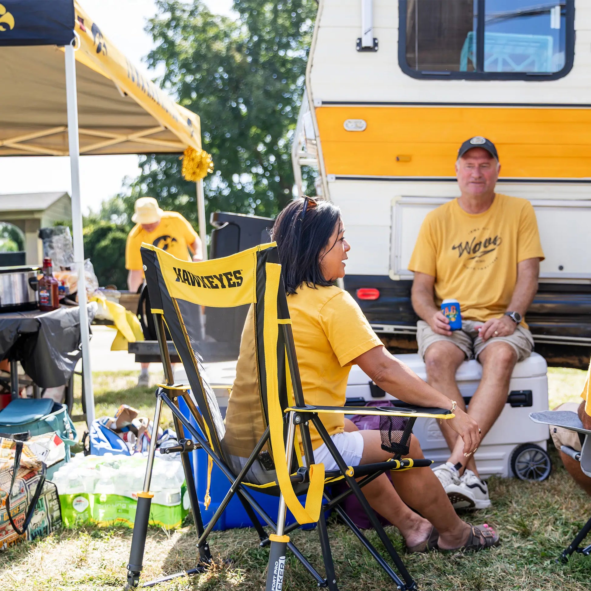 College Comfort Pro Rocker™ - Iowa Hawkeyes - Gift Ready
